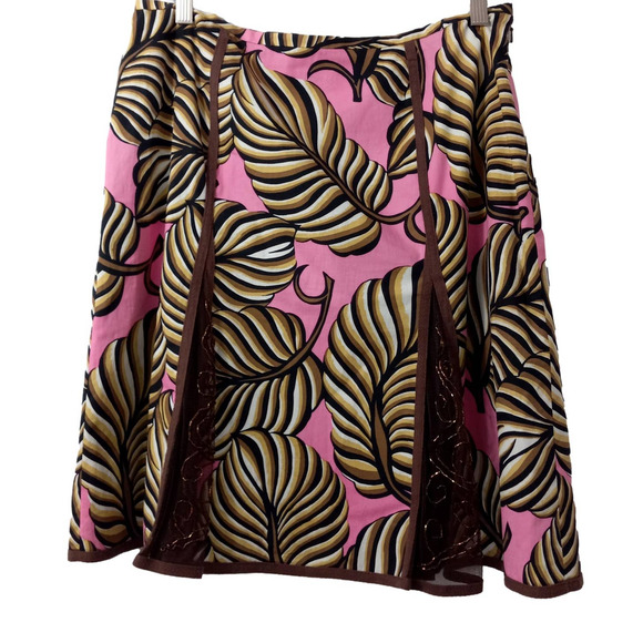 Becky & Max Dresses & Skirts - Becky & Max Pink & Tan Botanic Print Skirt  Size 10 EUC